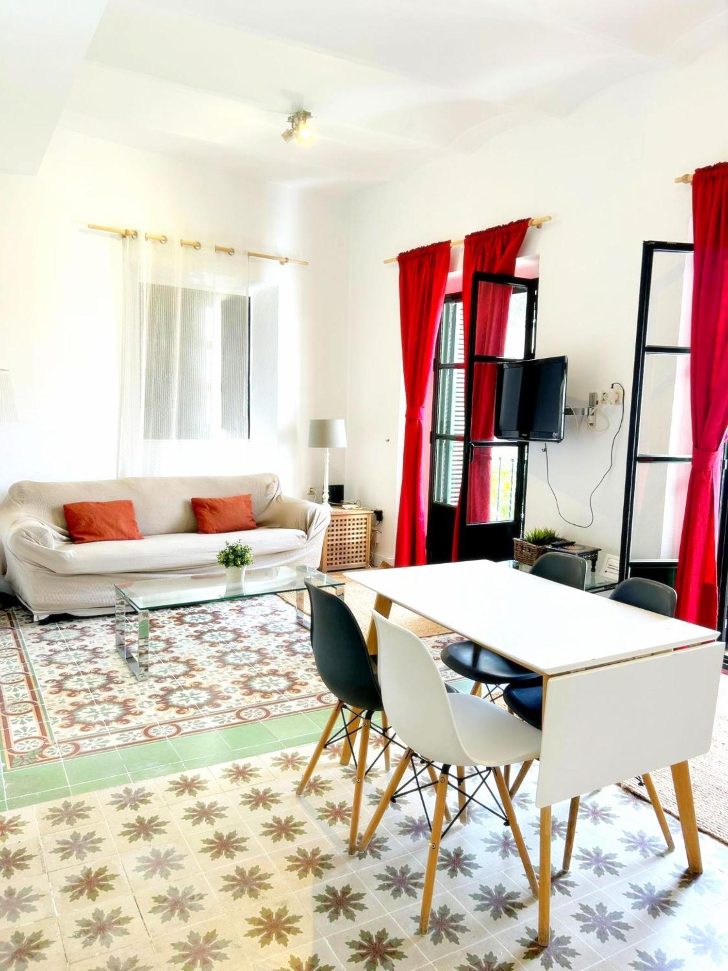 Plaza De Santa Cruz Apartment Seville Luaran gambar