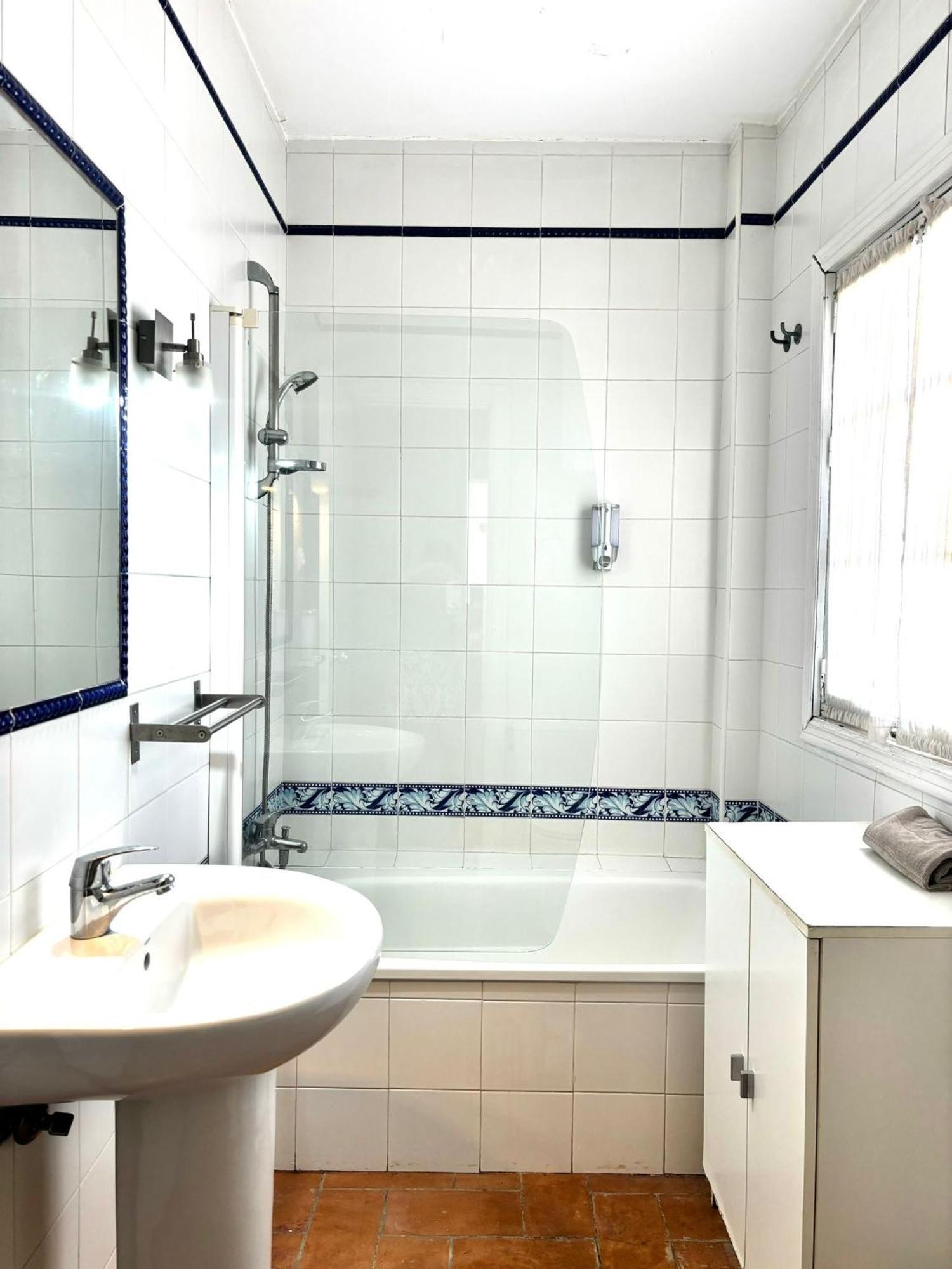Plaza De Santa Cruz Apartment Seville Luaran gambar