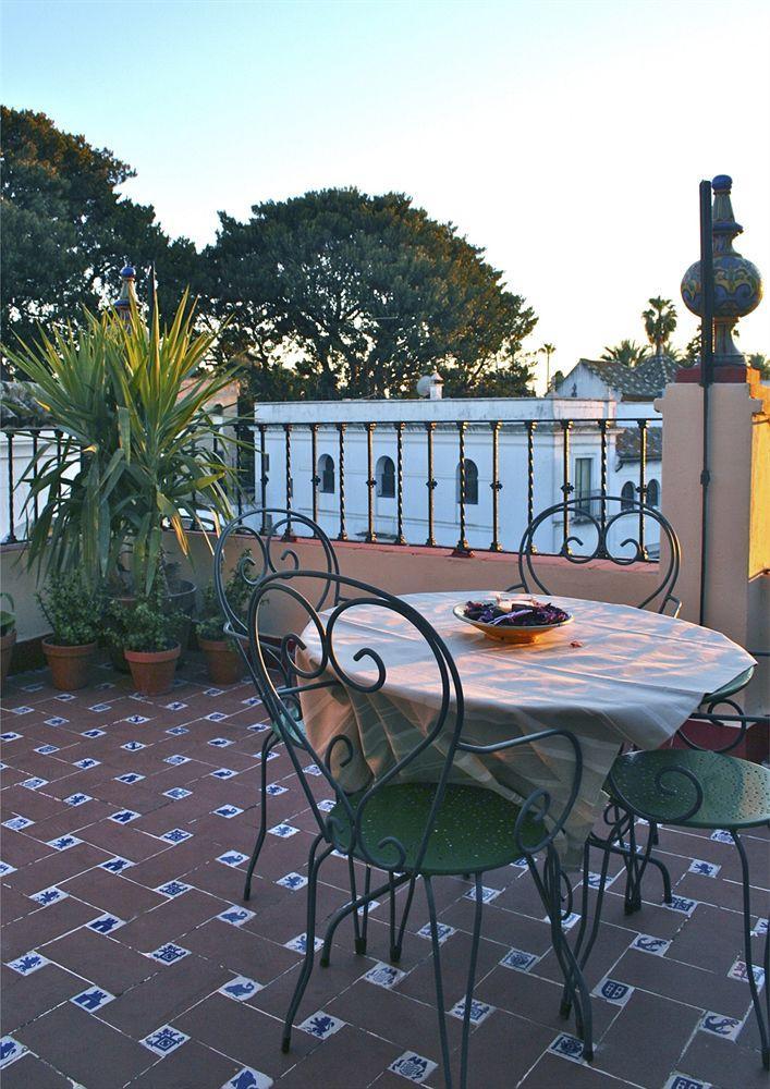 Plaza De Santa Cruz Apartment Seville Luaran gambar